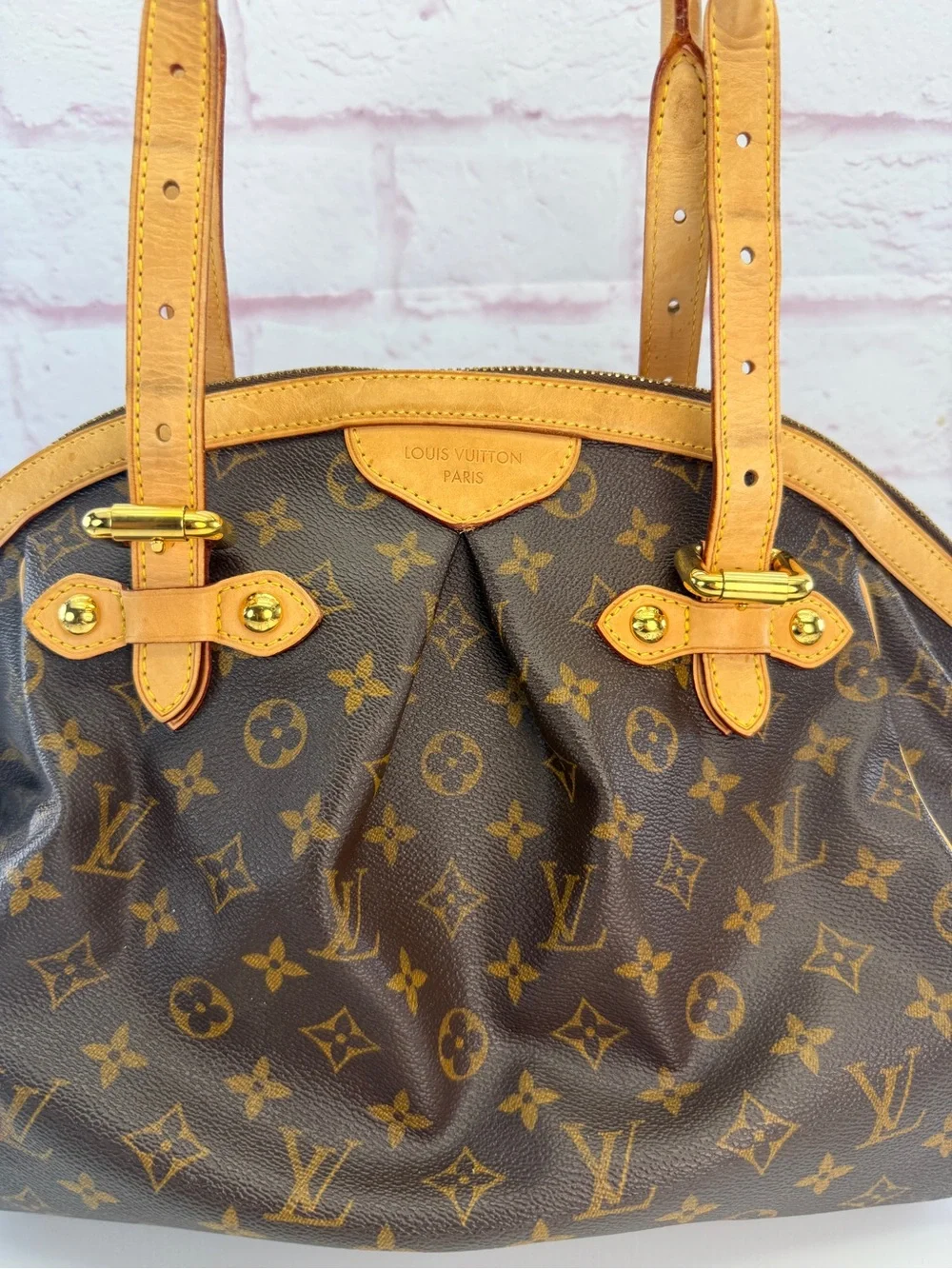 Louis Vuitton authentic louis